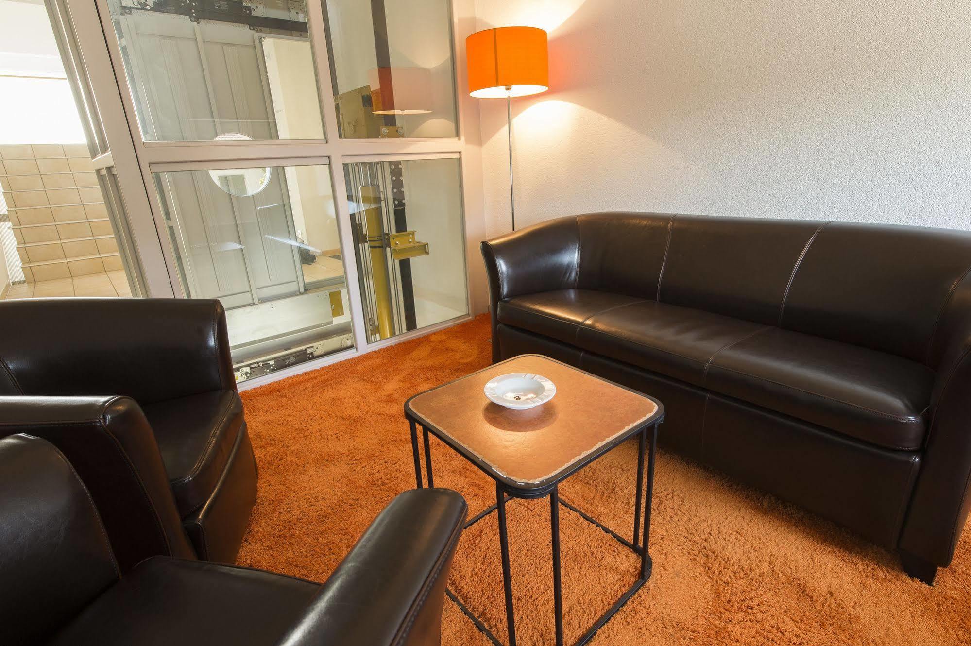 Baeren Self Check-In Hotel Solothurn Buitenkant foto