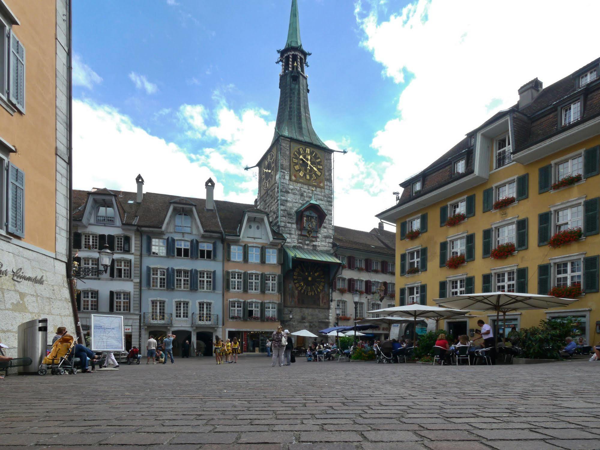 Baeren Self Check-In Hotel Solothurn Buitenkant foto
